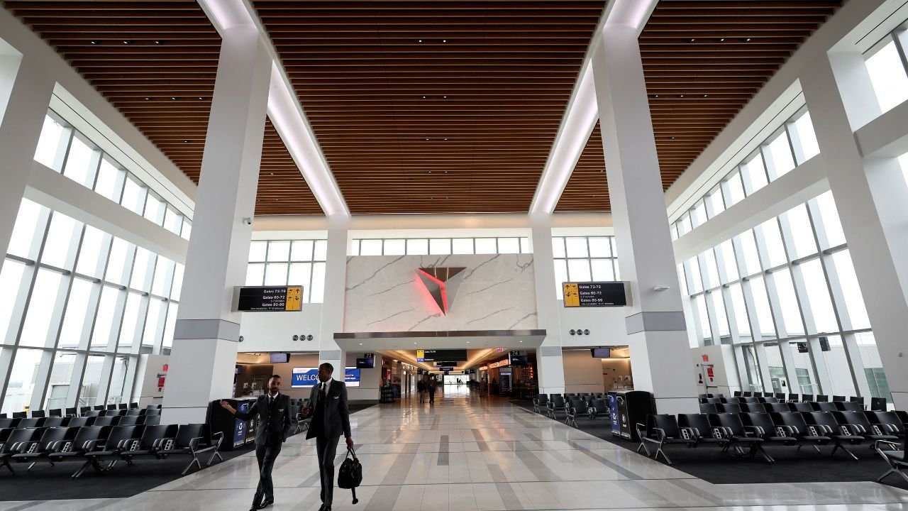 What Terminal is Amazon Air at MSY?