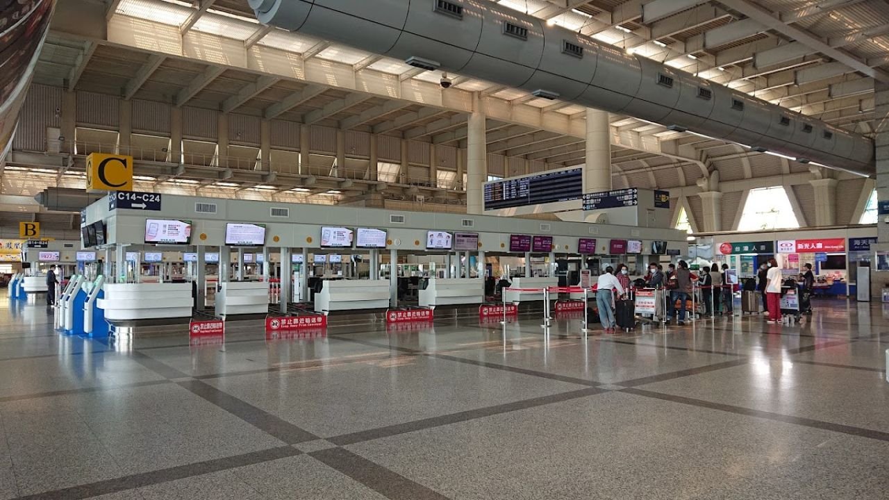 Which Terminal is Kuwait Airways At TBS Airport?