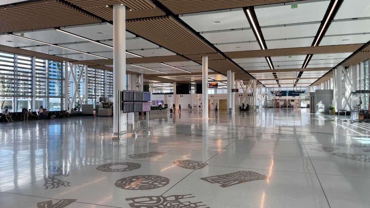 Hawaiian Airlines CTS Terminal – New Chitose Airport